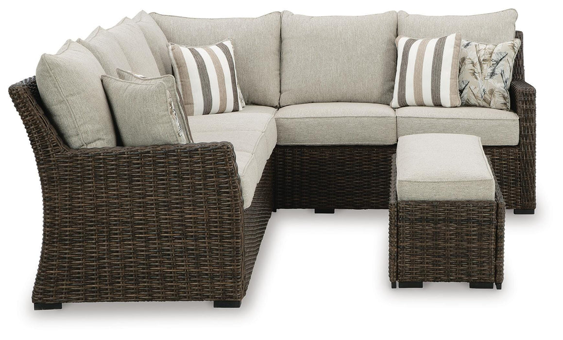 Signature Design Brown Sofa SEC/Bench w/CUSH (3/CN)
