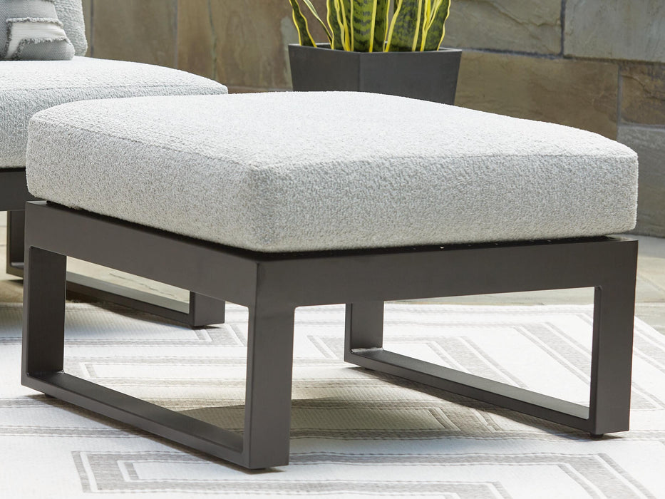 Signature Design Black/Gray 4-Piece Outdoor Sectional