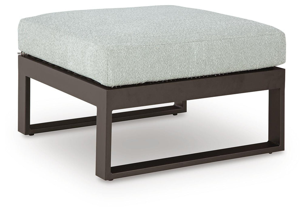 Signature Design Black/Gray 4-Piece Outdoor Sectional