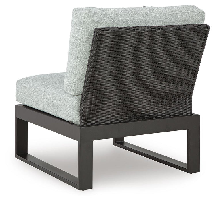 Signature Design Black/Gray 5-Piece Outdoor Sectional