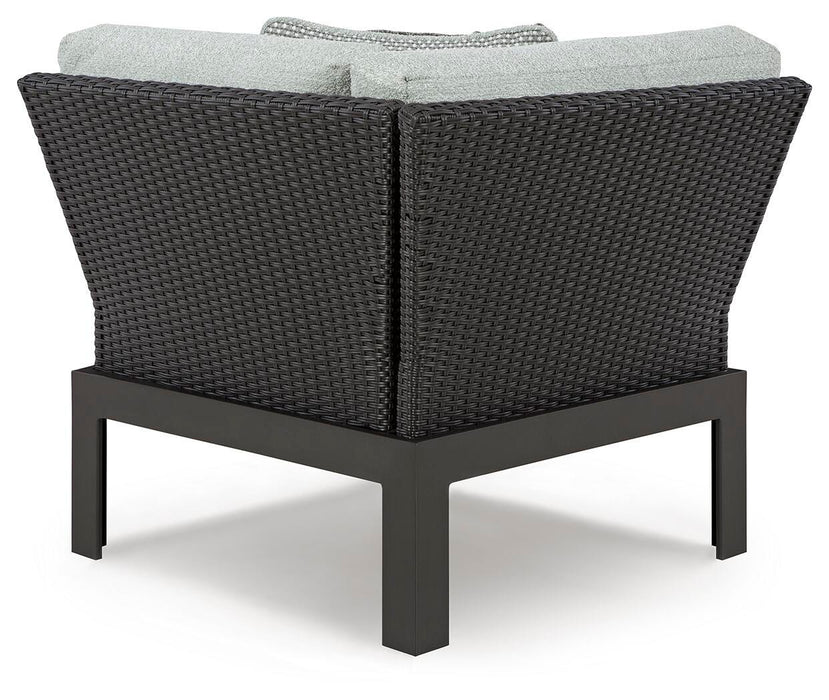 Signature Design Black/Gray 4-Piece Outdoor Sectional