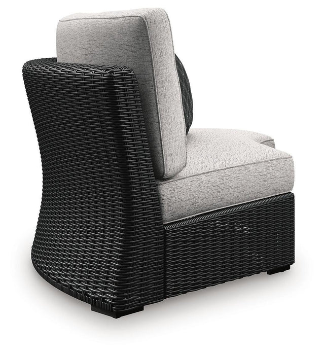 Signature Design Black/Light Gray 5-Piece Outdoor Sectional