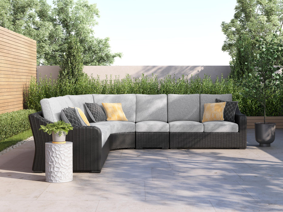 Signature Design Black/Light Gray 5-Piece Outdoor Sectional