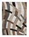 Signature Design Medium Rug 4.89 FT by 6.46 FT