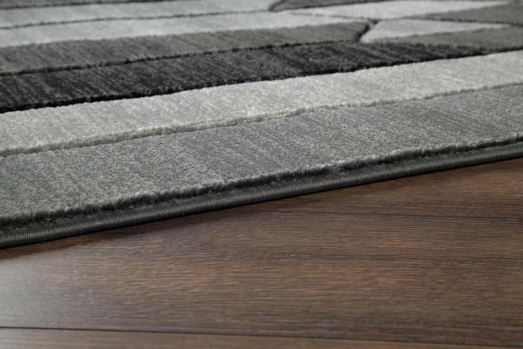 Signature Design Large Rug 6.57 FT by 8.54 FT