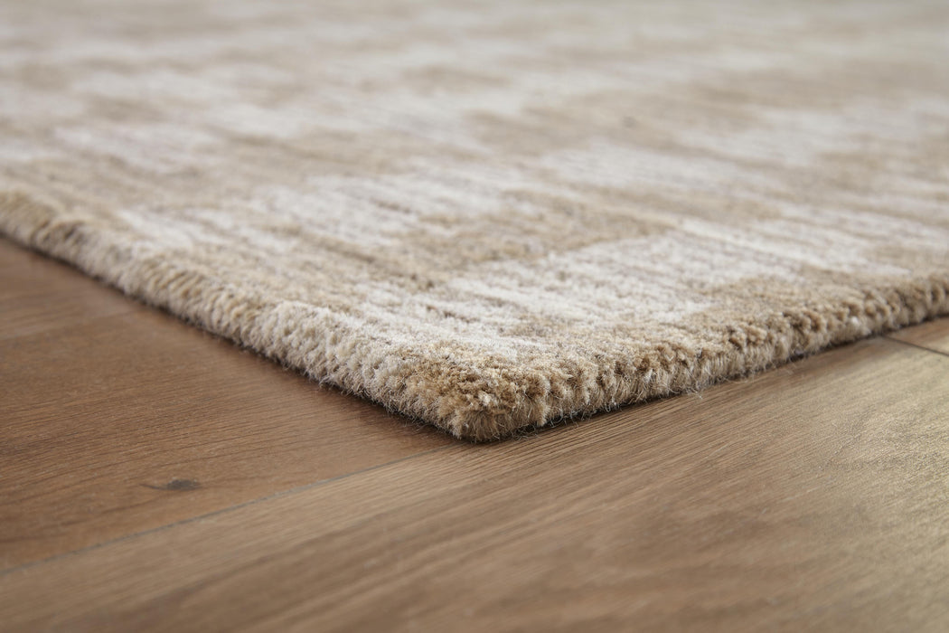 Signature Design Medium Rug 5 FT by 7 FT
