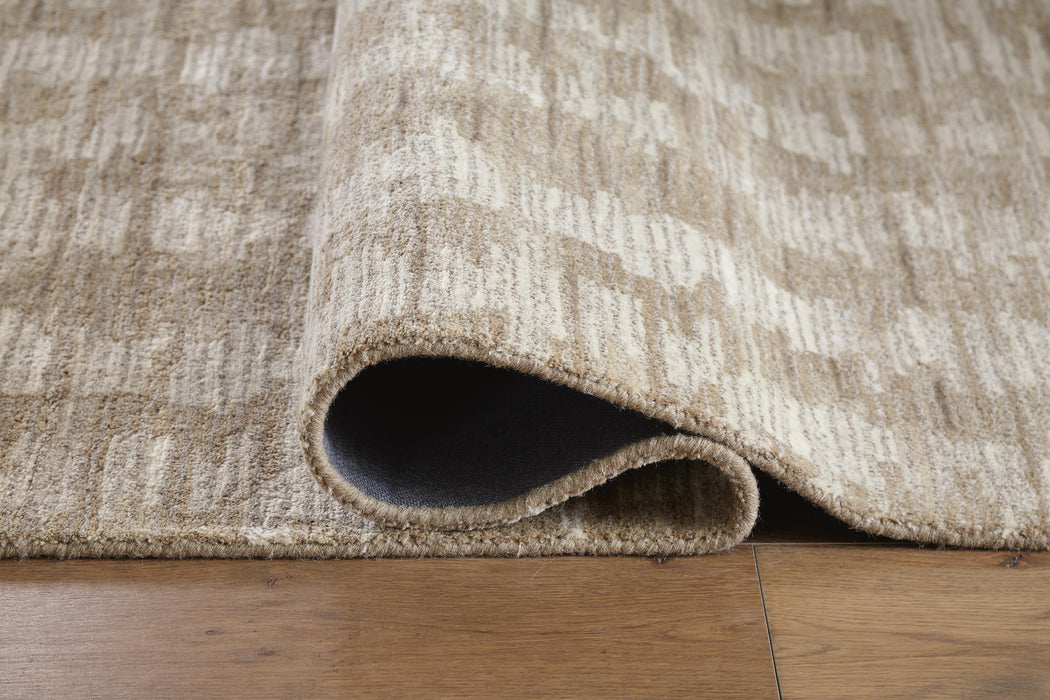 Signature Design Medium Rug 5 FT by 7 FT