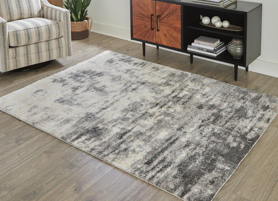Signature Design Medium Rug 5.25 FT by 7.25 FT