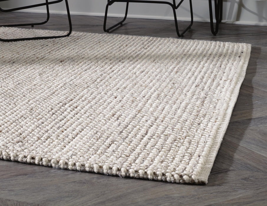 Signature Design Medium Rug 5 FT by 7 FT