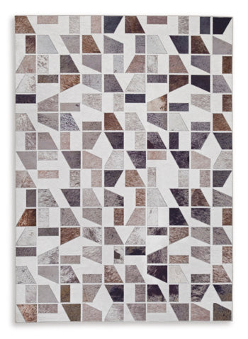 Signature Design Medium Rug 5 FT by 6.96 FT