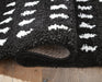 Signature Design Medium Rug 4.83 FT by 7.17 FT