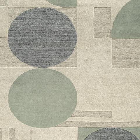 Signature Design Medium Rug 5.04 FT by 7 FT