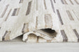 Signature Design Medium Rug 4.94 FT by 6.9 FT