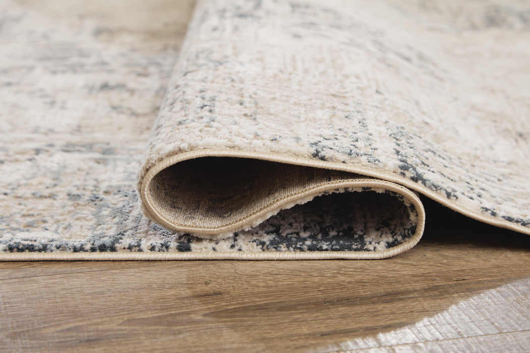 Signature Design Medium Rug 5.25 FT by 7.21 FT
