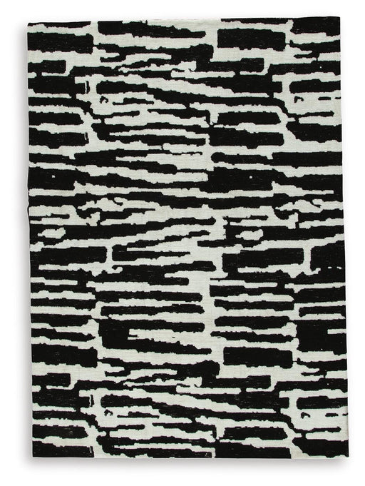 Signature Design Medium Rug 5.19 FT by 6.72 FT
