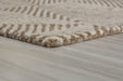 Signature Design Large Rug 7.62 FT by 9.87 FT