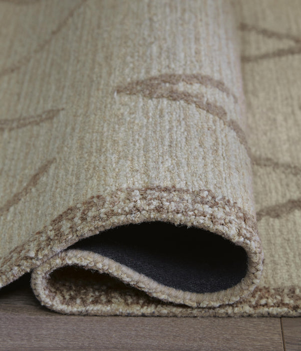 Signature Design Medium Rug 5 FT by 6.92 FT