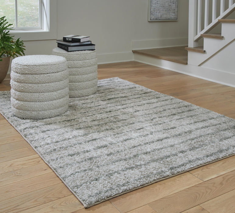 Signature Design Medium Rug 4.85 FT by 6.88 FT