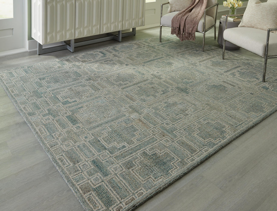 Signature Design Large Rug 7.72 FT by 10.1 FT