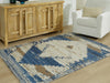 Signature Design Medium Rug 5.04 FT by 6.75 FT