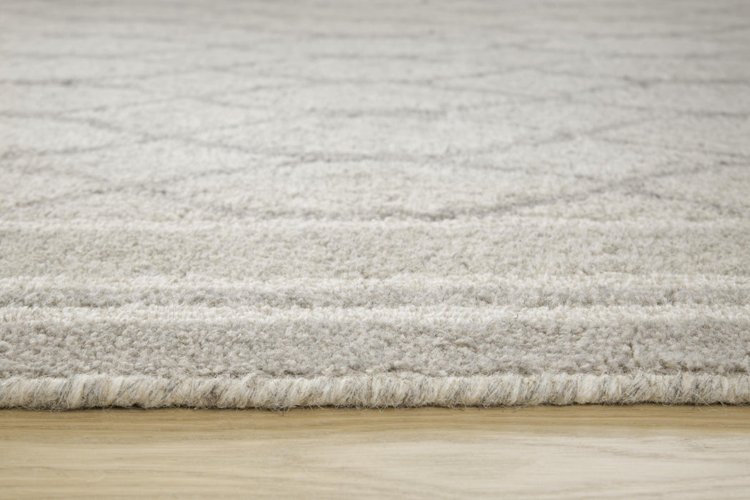 Signature Design Large Rug 8.13 FT by 10.15 FT