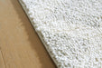 Signature Design Medium Rug 5.25 FT by 7 FT