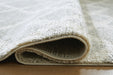 Signature Design Medium Rug 5.25 FT by 7 FT
