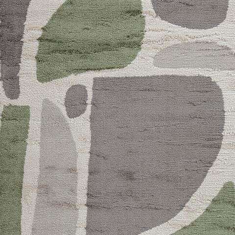 Signature Design Medium Rug 5.25 FT by 7 FT