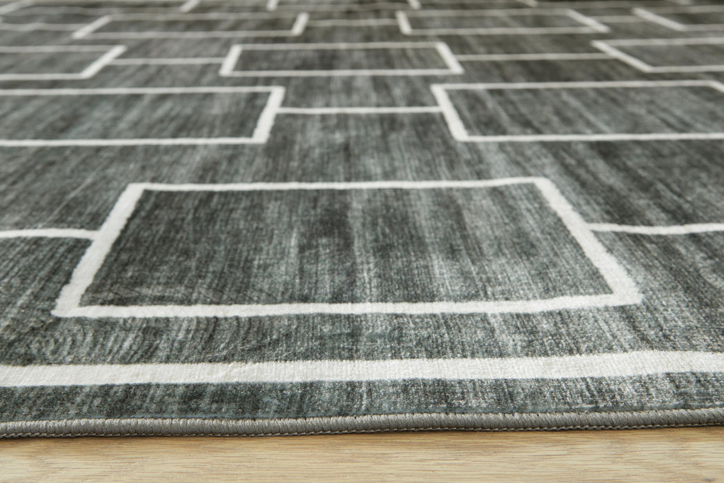 Signature Design Washable Medium Rug 4.96 FT by 6.96 FT