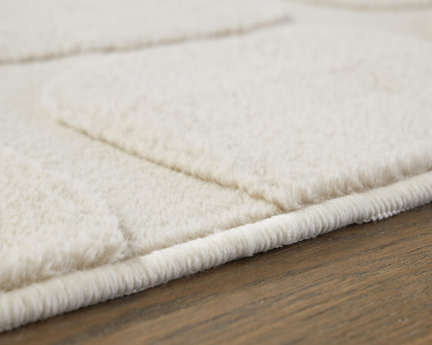 Signature Design Washable Medium Rug 5 FT by 7 FT