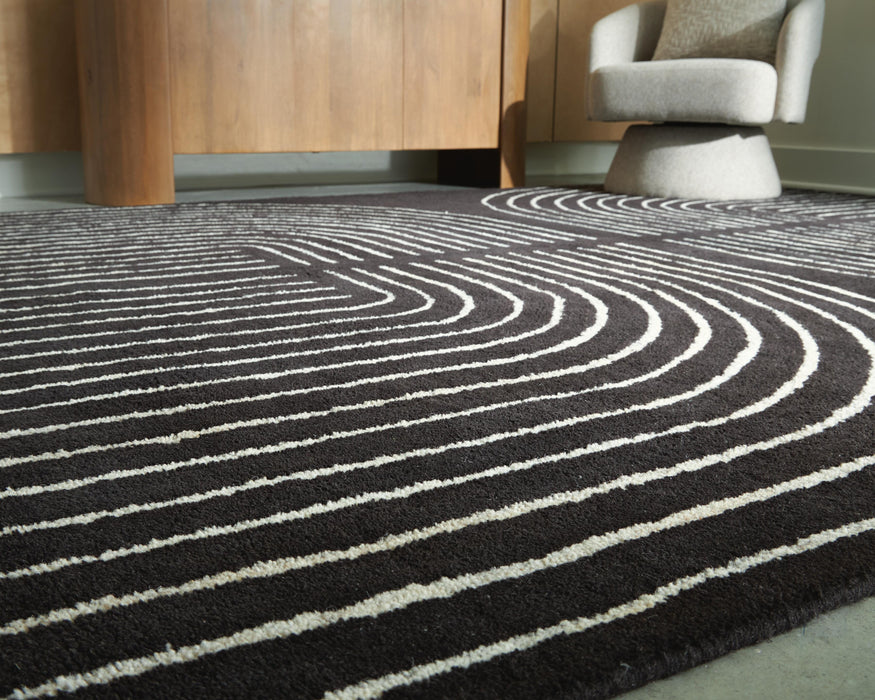 Signature Design Large Rug 7.56 FT by 9.71 FT