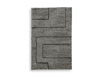 Signature Design Medium Rug 4.92 FT by 7 FT