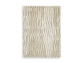Signature Design Medium Rug 4.96 FT by 6.88 FT