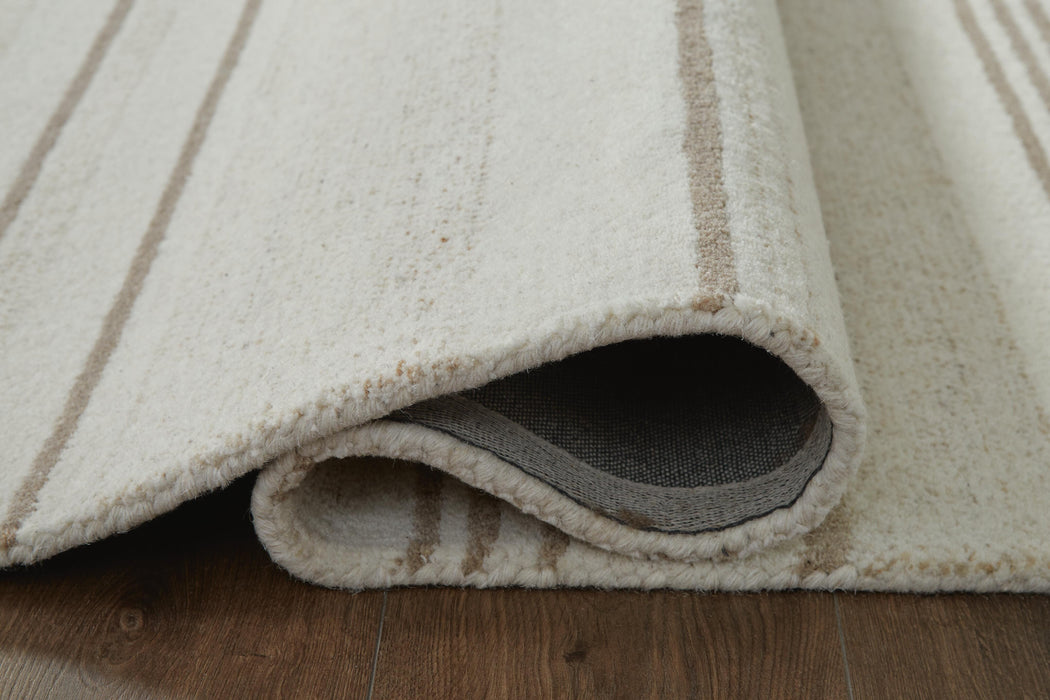 Signature Design Large Rug 7.65 FT by 9.95 FT