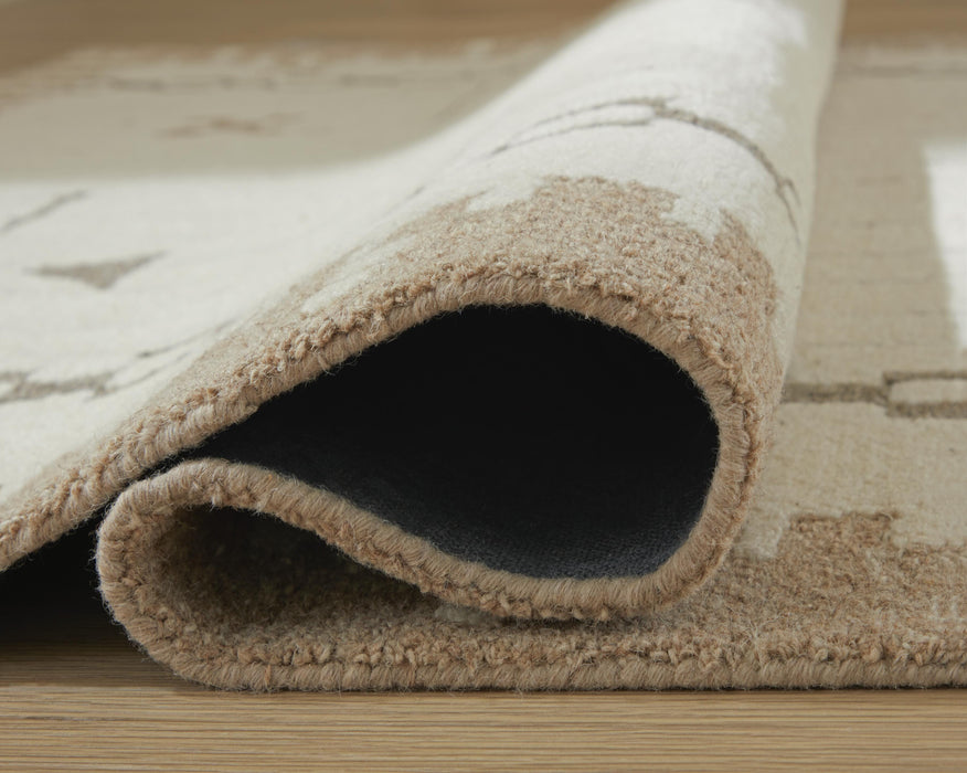Signature Design Large Rug 7.69 FT by 9.92 FT