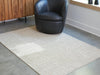 Signature Design Medium Rug 4.96 FT by 6.9 FT