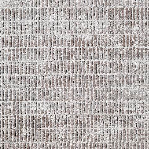 Signature Design Medium Rug 5.25 FT by 7.02 FT