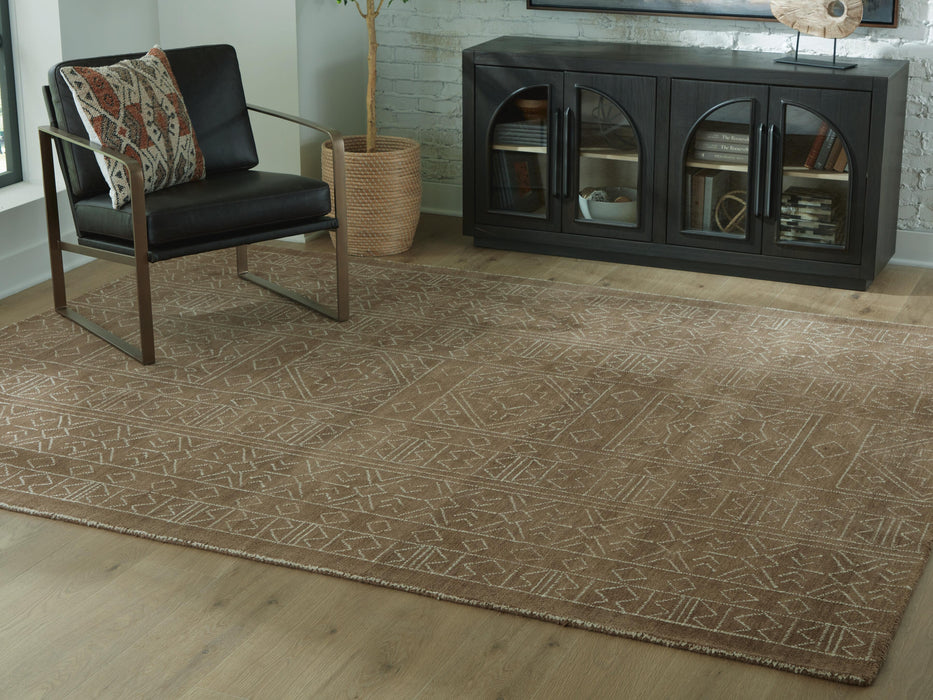 Signature Design Large Rug 7.78 FT by 9.83 FT