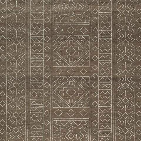 Signature Design Large Rug 7.78 FT by 9.83 FT