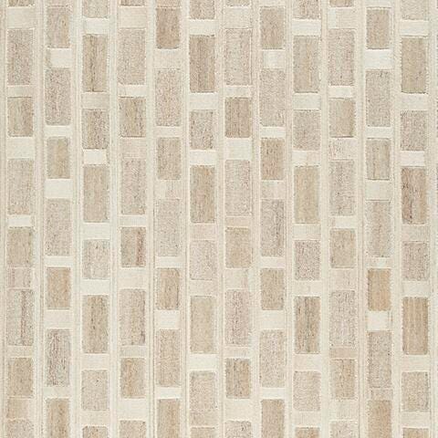 Signature Design Large Rug 7.83 FT by 9.88 FT