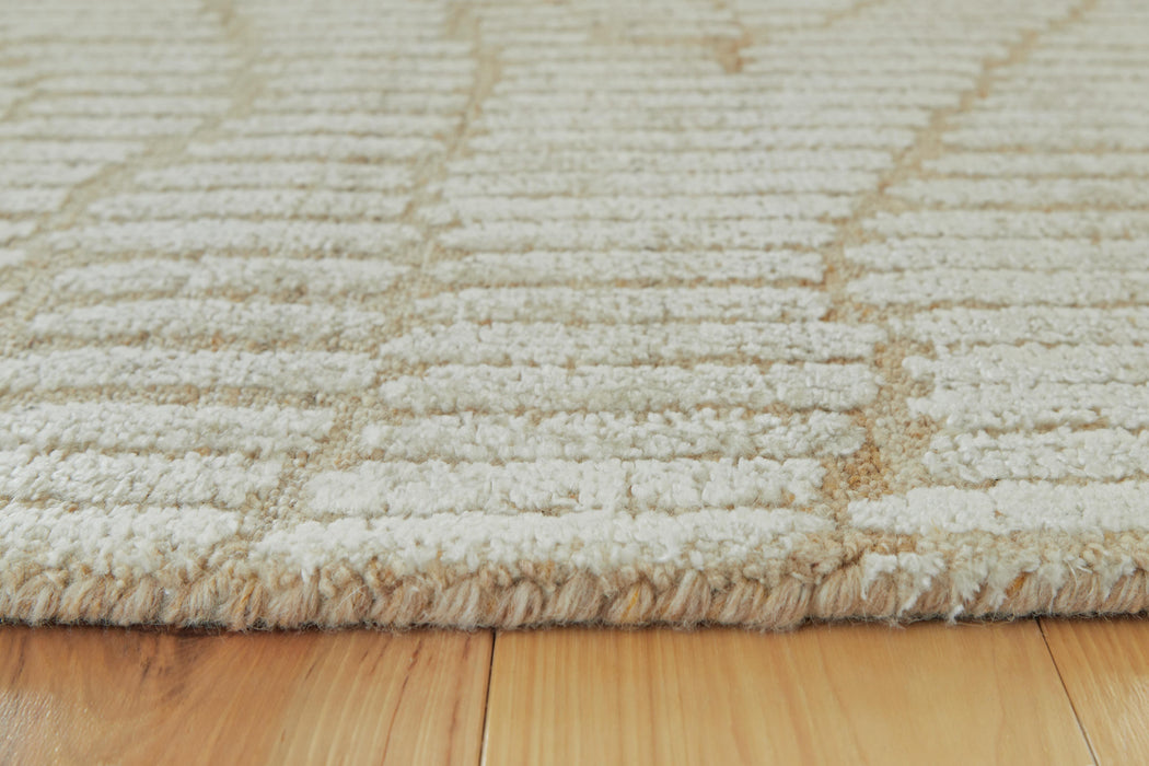 Signature Design Large Rug 7.67 FT by 9.88 FT