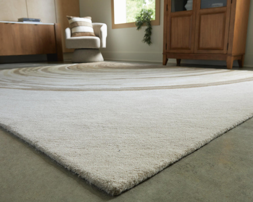 Signature Design Large Rug 7.73 FT by 9.77 FT