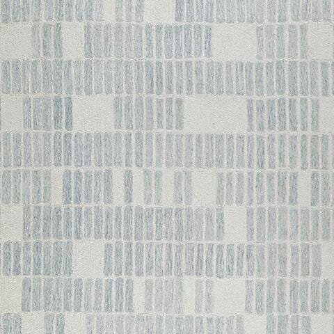 Signature Design Large Rug 7.58 FT by 9.77 FT
