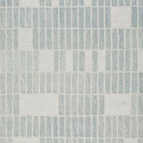 Signature Design Medium Rug 5.03 FT by 6.91 FT