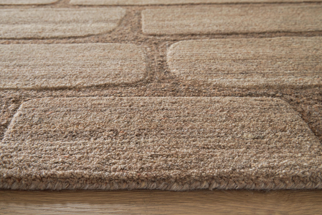 Signature Design Medium Rug 5.13 FT by 7 FT
