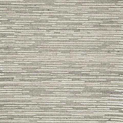 Signature Design Medium Rug 5.06 FT by 6.88 FT