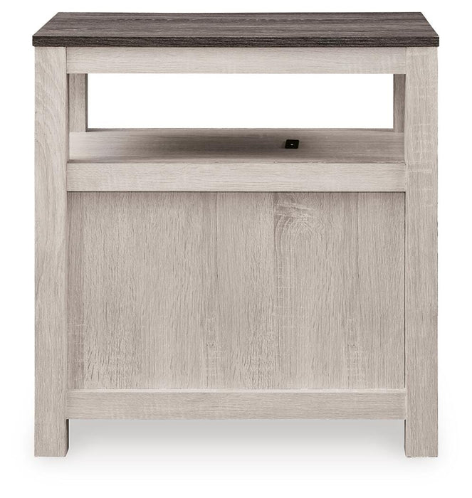 Signature Design Brown Gray/Antique White Chair Side End Table