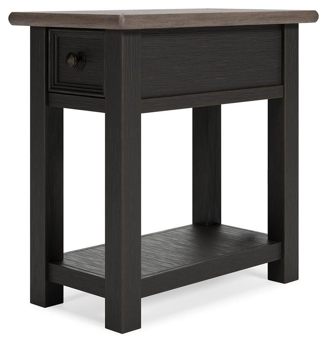 Signature Design Grayish Brown/Black Chair Side End Table