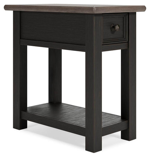 Signature Design Grayish Brown/Black Chair Side End Table