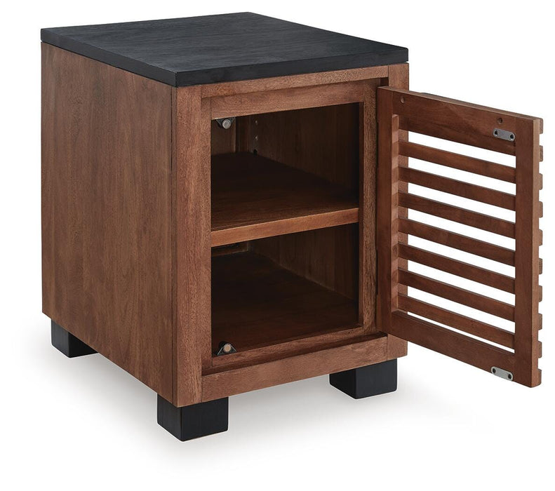 Signature Design Warm Brown/Black Chair Side End Table